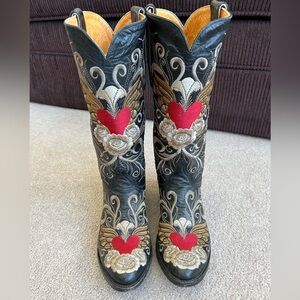 Old Gringo 8 B Western Cowboy Boots GRACE Embroidered Hearts Wings mothers day